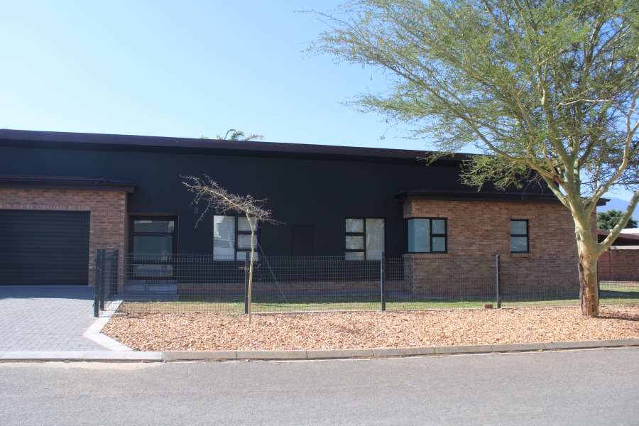 3 Bedroom Property for Sale in Riversdale Western Cape